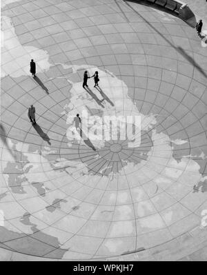 Mit Blick auf die US-Navy Memorial auf der Pennsylvania Avenue, Washington, D.C Stockfoto