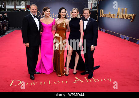 Hugh Bonneville, Elizabeth McGovern, Michelle Dockery Laura Carmichael und Allen Leech die Teilnahme an der Uraufführung von Downton Abbey, in der cineworld Leicester Square, London statt. Stockfoto