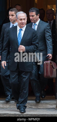 Whitehall, London, UK. 10. September 2015. Benjamin Netanjahu Blätter Downing Street nach Gesprächen mit David Cameron. Stockfoto