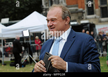 London, UK, 9. September 2019 Sir Edward Jonathan Davey MP FRSA ein britischer Politiker, wie der stellvertretende Chef der Liberaldemokraten seit 2019. Er hat das Mitglied des Parlaments für die Kingston und Surbiton seit der Bundestagswahl 2017, vorher MP für den Wahlkreis von 1997 bis 2015 Politiker in Westminster wurde am letzten Tag vor der Verlängerung. Credit: JOHNNY ARMSTEAD/Alamy leben Nachrichten Stockfoto