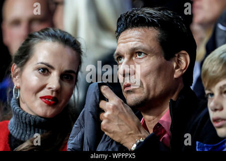 Tallinn, Estland. 09 Sep, 2019. TALLINN, 09-09-2019, Le Coq Arena, EM-Qualifikationsspiel in Estland - Niederlande. Jari Litmanen auf den Ständen während des Spiels Estland - Niederlande. Credit: Pro Schüsse/Alamy leben Nachrichten Stockfoto