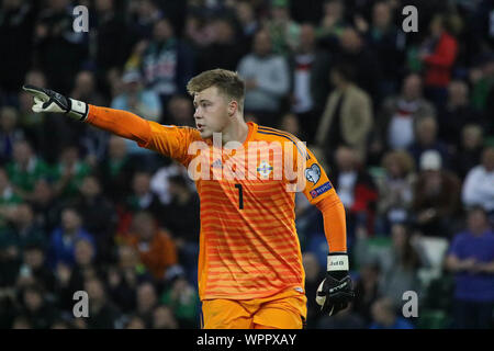 Nationale Fußball-Stadion im Windsor Park, Belfast, Nordirland. 09. September 2019. UEFA EURO 2020 Qualifikation - Gruppe C, Nordirland gegen Deutschland (weiß). Aktion von heute Abend nähere Bestimmung. Nordirland Torwart Bailey Peacock-Farrell machte zwei gute in der ersten Hälfte rettet. Quelle: David Hunter/Alamy Leben Nachrichten. Stockfoto