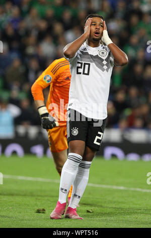 9. September 2019; Windsor Road, Belfast, County Antrim, Nordirland; EM-Qualifikationsspiel 2020, Nordirland gegen Deutschland, Deutschlands Serge Gnabry rues seine Vor dem Nordirland Ziel verpassen - redaktionelle Verwendung. Stockfoto