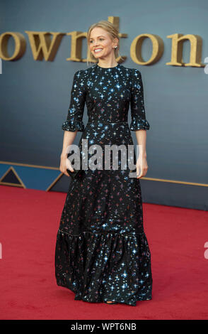 London, Großbritannien. 09 Sep, 2019. London - England - Sep 9: Kate Phillips besucht die "Weltpremiere von Downton Abtei" in Leicester Square, London, Großbritannien, am 9. September 2019. Gary Mitchell/Alamy leben Nachrichten Stockfoto