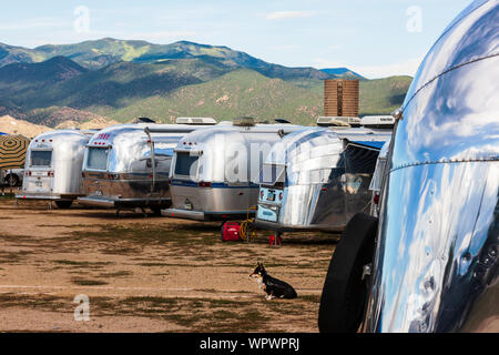 Airstream camping trailers im Vintage Airstream Club Rocky Mountain Rally Stockfoto