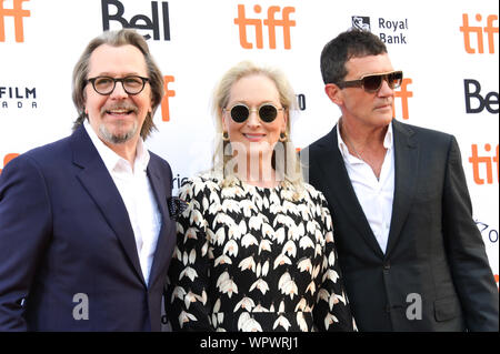 September 9, 2019, Toronto, Ontario, Kanada: (L-R) GARY OLDMAN, Meryl Streep, und Antonio Banderas besuchen "Die Wäscherei" Premiere während der 2019 Toronto International Film Festival im Princess of Wales Theatre am September 09, 2019 in Toronto, Kanada. (Bild: © Igor Vidyashev/ZUMA Draht) Stockfoto