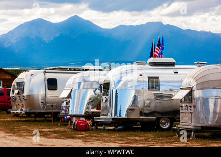 Airstream camping trailers im Vintage Airstream Club Rocky Mountain Rally Stockfoto