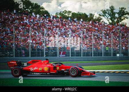 Monza, Italien. 07 Sep, 2019. Scuderia Ferrari der Deutschen Fahrer Sebastian Vettel konkurriert im Qualifying der F1 Grand Prix von Italien auf dem Autodromo Nazionale di Monza. Credit: SOPA Images Limited/Alamy leben Nachrichten Stockfoto