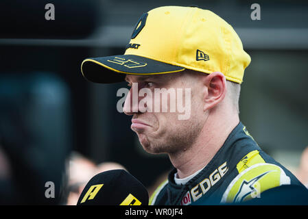 Monza, Italien. 07 Sep, 2019. Renault Sport F1-Team die deutschen Fahrer Nico Hulkenberg zu den Medien nach dem Qualifying des F1 Grand Prix von Italien auf dem Autodromo Nazionale di Monza spricht. Credit: SOPA Images Limited/Alamy leben Nachrichten Stockfoto