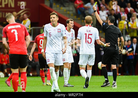 Warschau, Polen. 09 Sep, 2019. Krystian Bielik aus Polen in Aktion während der Euro 2020 Qualifiers (Gruppe G) Übereinstimmung zwischen Polen und Österreich (Endstand; Polen 0:0 Österreich) Credit: SOPA Images Limited/Alamy Live Nachrichten gesehen Stockfoto