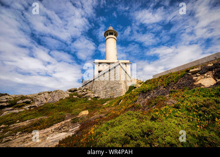 Punta Nariga Leuchtturm (Malpica - A Coruña, Spanien) Stockfoto