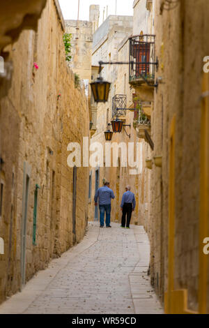 Die alte Hauptstadt der Malte, Mdina, auf einer Hochebene im Zentrum der Insel, engen Gassen, Stockfoto