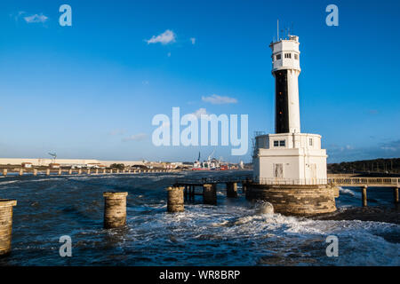 Leuchtturm IN ANGLET STRAND UND HAFEN BAYONNE PORT AQUITAINE FRANKREICH - LE PHARE D'ANGLET À L'Entrée du Port de BAYONNE © Frédéric BEAUMONT Stockfoto