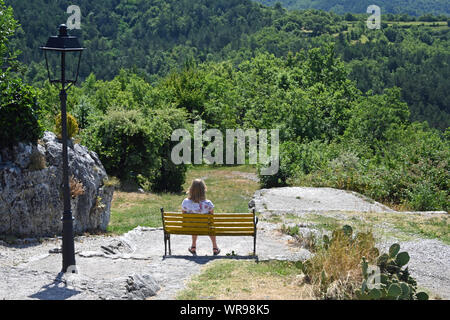 Ansicht von "kleinste Stadt der Welt", Hum, in Kroatien Stockfoto