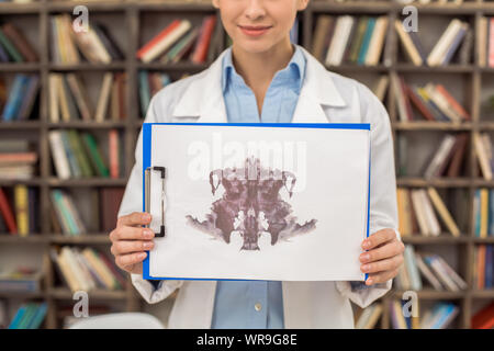 Frau Psychologin Specialist Professional Arzt im Büro Stockfoto