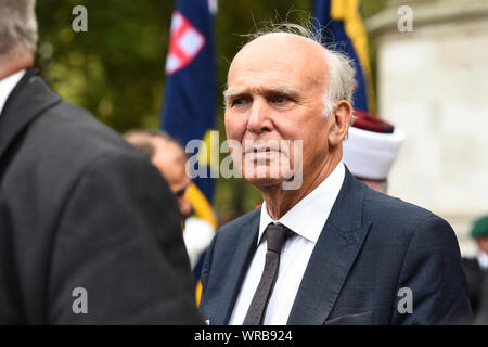 Sir Vince Cable Blätter Westminster Abbey in London nach einem Service der Danksagung für das Leben und die Arbeit von Lord Ashdown. Stockfoto