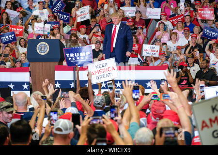 Fayetteville, North Carolina, USA. 9 Sep, 2019. Präsident Donald J. Trumpf spricht auf eine maga Rallye in Fayetteville, North Carolina. Credit: Preston Ehrler/ZUMA Draht/Alamy leben Nachrichten Stockfoto