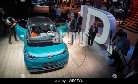 Hessen, Frankfurt, Deutschland. 10 Sep, 2019. VW präsentiert das E-Auto-ID.3 auf der IAA. Foto: Thomas Frey/dpa Quelle: dpa Picture alliance/Alamy leben Nachrichten Stockfoto