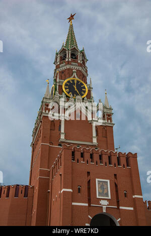 Russland, Moskau Kreml, die Spasskaja Turm. Stockfoto