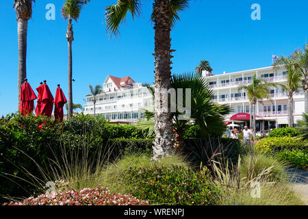 Hotel del Coronado, auch als Die Del und Hotel Del historische Hotel am Strand, in der Stadt von Coronado bekannt, auf der anderen Seite der San Diego Bay von San Sterben Stockfoto