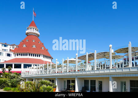 Hotel del Coronado, auch als Die Del und Hotel Del historische Hotel am Strand, in der Stadt von Coronado bekannt, auf der anderen Seite der San Diego Bay von San Sterben Stockfoto