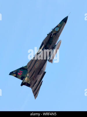 Saab 37 Viggen Thunderbolt von der Schwedischen Luftwaffe historischen Flug am 2019 Southport Air Show Stockfoto