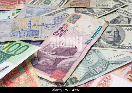 Sammlung von verschiedenen internationalen Geldscheine finanziellen Hintergrund Stockfoto