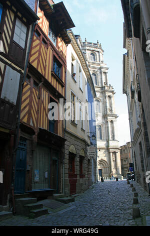 Mittelalterliche Fachwerkhäuser in Rennes (Bretagne - Frankreich) Stockfoto