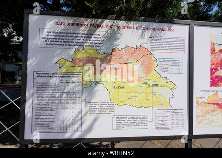 Tschernobyl (Tschernobyl): Karte mit Informationen am Checkpoint zu Eingang von Tschernobyl in Tschernobyl (Tschernobyl) Ausschluss Zone, Kiev Oblast, Ukraine Stockfoto