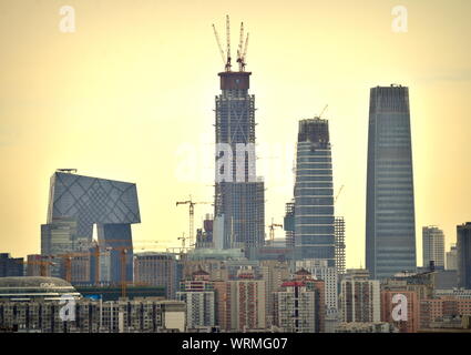 Peking Skyline der Stadt und Wahrzeichen der modernen Gebäuden einschließlich CCTV, China Stockfoto