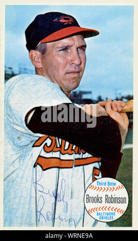 Handsignierte 1960 der era Baseball card der Hall of Fame Spieler Bäche Robinson mit den Baltimore Orioles. Stockfoto