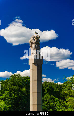 Oslo - Juli 24: Lizard figurbetonte Frau statue am Vigeland Skulptur Anordnung in Frogner Park am 24. Juli 2010 in Oslo, Norwegen Stockfoto