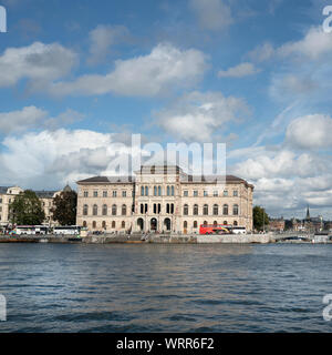 Stockholm, Schweden. September 2019. Ein Blick auf die Fassade des Nationalen Museums Stockfoto