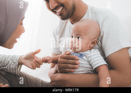 Asiatische süße kleine baby boy Stockfoto