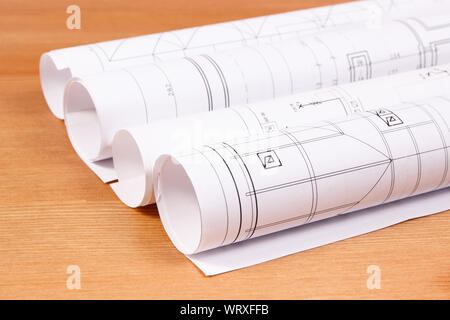 Rollen von Grafiken oder elektrische Konstruktion Zeichnungen für Ingenieur Jobs, Technologie Konzept Stockfoto