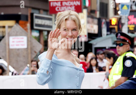 Toronto, Ontario, Kanada. 10. September 2019. Renee Zellweger besucht die 'Judy' Premiere während der 2019 Toronto International Film Festival im Princess of Wales Theatre am September 10, 2019 in Toronto, Kanada. Foto: PICJER/imageSPACE/MediaPunch Credit: MediaPunch Inc/Alamy leben Nachrichten Stockfoto