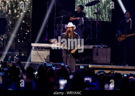 Calgary, Kanada. 08 Sep, 2019. Canadian Country Music Association Awards Co-Host Billy Ray Cyrus führt während der 2019 Canadian Country Music Association Awards zeigen. Credit: SOPA Images Limited/Alamy leben Nachrichten Stockfoto
