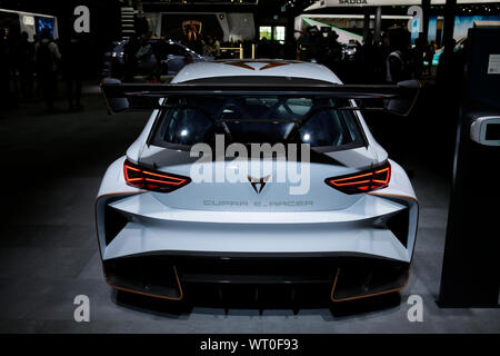 Frankfurt am Main, Deutschland. 10 Sep, 2019. Spanische Automobilhersteller SEAT, Teil des Volkswagen Konzerns, zeigt die elektrischen Auto CUPRA E-Racer am 2019 Internationale Automobil-Ausstellung (IAA). (Foto von Michael Debets/Pacific Press) Quelle: Pacific Press Agency/Alamy leben Nachrichten Stockfoto