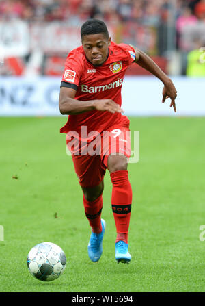 Fussball, Bundesliga, Deutschland, Männer, Saison 2018/2019, 1. Spieltag, BayArena Leverkusen, Bayer Leverkusen vs SC Paderborn; Leon Bailey (LEV) Stockfoto