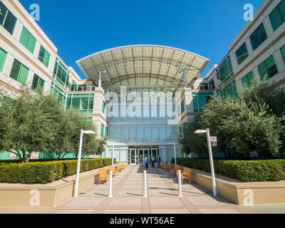 Cupertino, USA - 10. September 2018: Apple Hauptsitz Campus im Silikon Valley, Endlosschleife ein Stockfoto