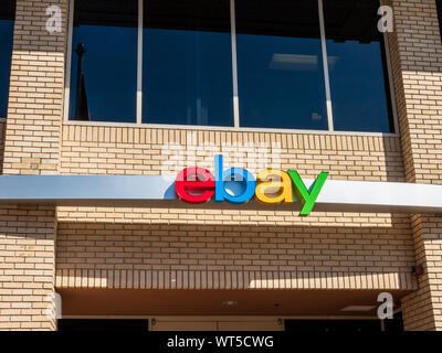 San Jose, USA - 10. September 2018: Ebay outdoor Logo in der Zentrale in Silicon Valley Stockfoto