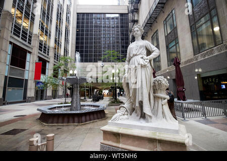 Landwirtschaft Skulptur außerhalb des Chicago Board of Trade building Chicago Illinois USA Stockfoto