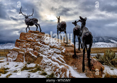 Wapiti Trail elk Skulptur im Nationalmuseum von Wildlife Kunst. in Jackson, Wyoming Stockfoto