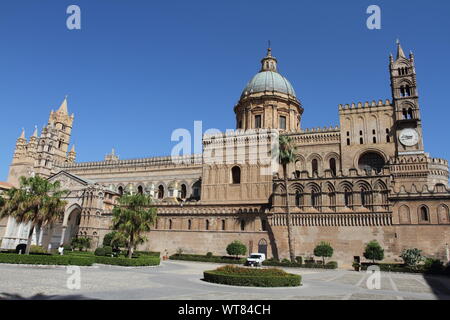 Palermo, Italien - 29. Juni 2016: Die Kathedrale von Palermo Stockfoto