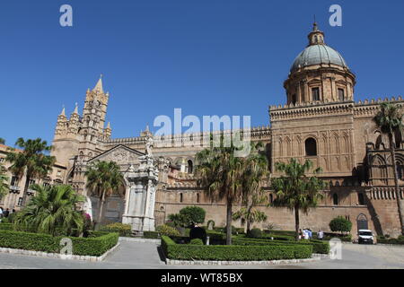 Palermo, Italien - 29. Juni 2016: Die Kathedrale von Palermo Stockfoto