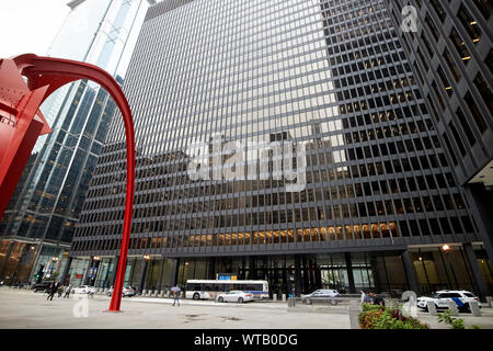 Flamingo Skulptur Federal Plaza dirksen Bundesgericht Federal Center Chicago Illinois USA Stockfoto