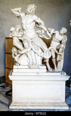 Vatikan, Rom, Italien, 19. Oktober 2018: Marmorstatue des Laokoon und seine Söhne im Vatikan Museum, Italien Stockfoto