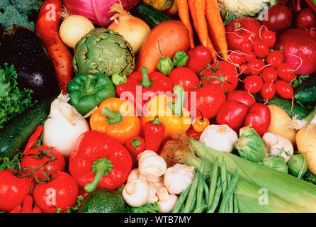 Anordnung der nahrhaften Gemischtes Gemüse Stockfoto