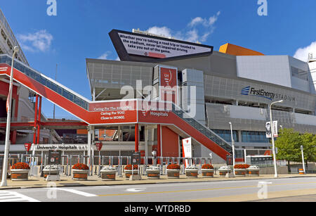 FirstEnergy Stadium, der Heimat der Cleveland Browns, in Cleveland, Ohio, USA. Stockfoto