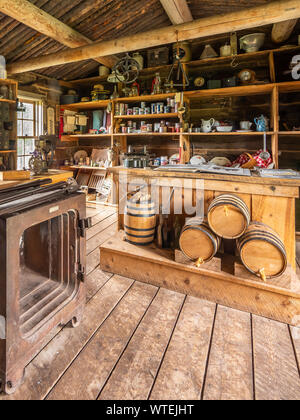 Im Inneren jarvie's Store, John jarvie Historisches Anwesen, Braun Park, Utah. Stockfoto